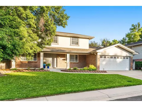 7696 E Napa Pl, Denver, CO 80237 photo 3