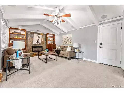 7696 E Napa Pl, Denver, CO 80237 photo 20