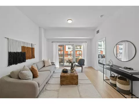 1950 Logan St #603, Denver, CO 80203