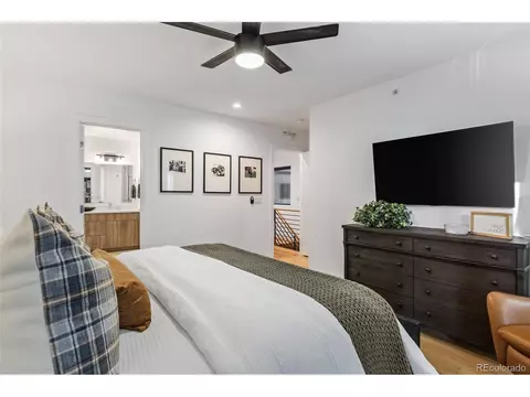 Bedroom - 2475 Walnut St, Boulder, CO 80302 photo 2 of 5
