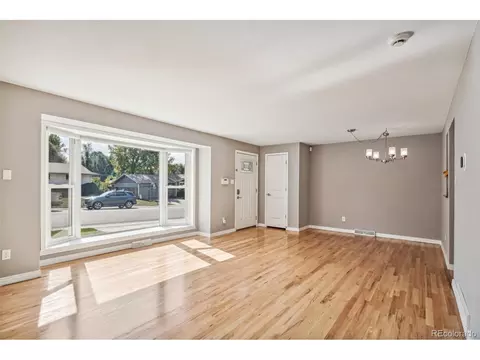 2887 Euclid Ave, Centennial, CO 80121 photo 4