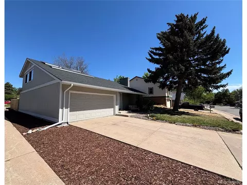 12153 E Amherst Cir, Aurora, CO 80014