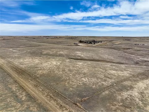 33825 Bellemont Rd, Yoder, CO 80864 photo 3