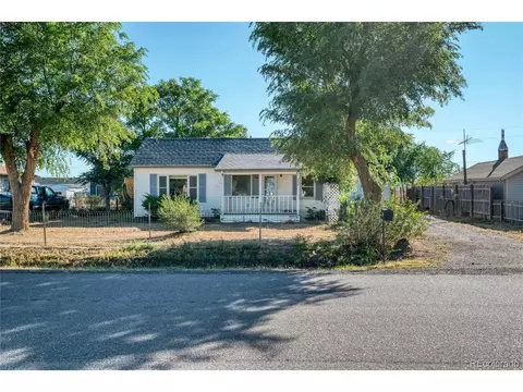 252 S Owens St, Byers, CO 80103