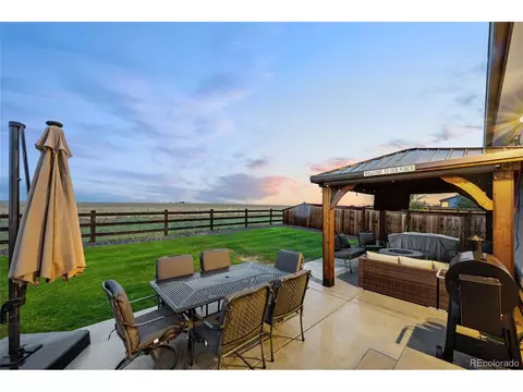 27491 E 10th Dr, Aurora, CO 80018 photo 6