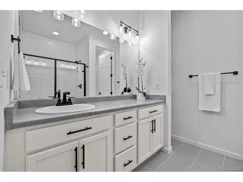 27491 E 10th Dr, Aurora, CO 80018 photo 23