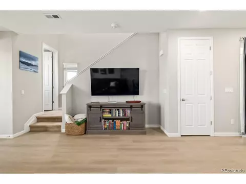 17048 E Center Pl, Aurora, CO 80017 photo 11