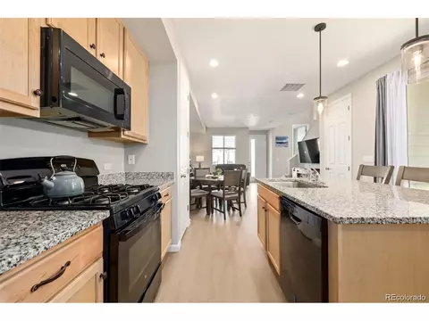 17048 E Center Pl, Aurora, CO 80017 photo 16