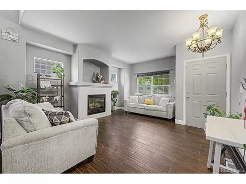 9815 Eagle Creek Cir, Commerce City, CO 80022