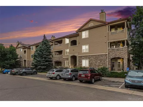 9538 W San Juan Cir #202, Littleton, CO 80128