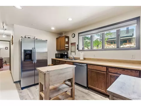 Kitchen - 1105 Main St, Georgetown, CO 80444 photo 4 of 5
