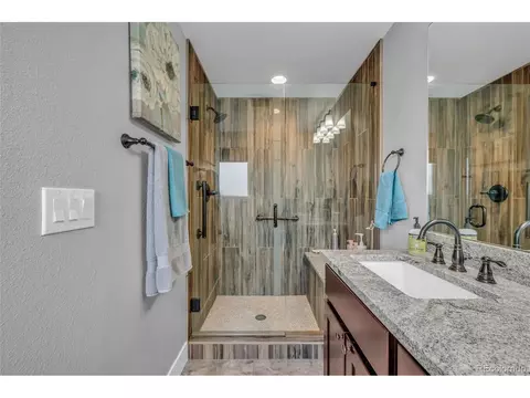 Bath - 7760 Teller St, Arvada, CO 80003 photo 2 of 4