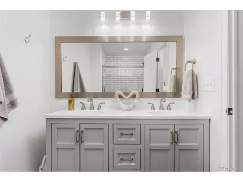 Bath - 4110 E 119th Pl #B, Thornton, CO 80233 photo 1 of 3