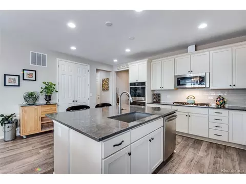 16801 E 110th Ave, Commerce City, CO 80022 photo 4
