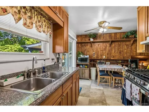 Kitchen - 4659 S Alkire St, Morrison, CO 80465 photo 3 of 3