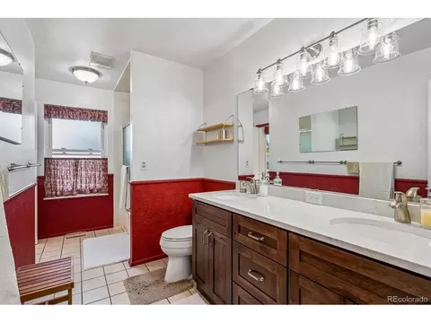 Bath - 4659 S Alkire St, Morrison, CO 80465 photo 1 of 2