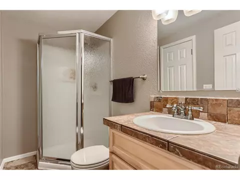 19539 E Crestridge Cir, Centennial, CO 80015 photo 34