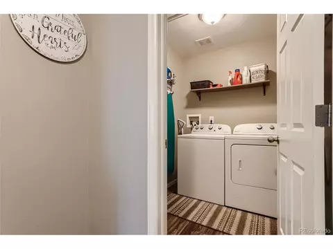 19539 E Crestridge Cir, Centennial, CO 80015 photo 30
