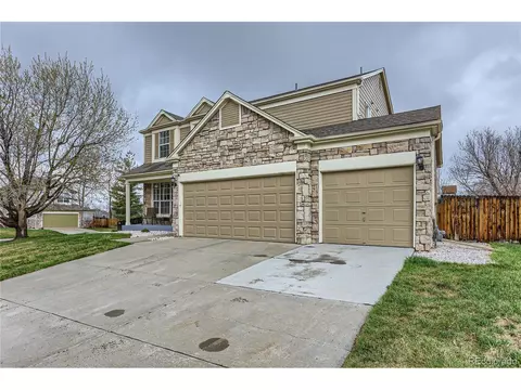 19539 E Crestridge Cir, Centennial, CO 80015 photo 2