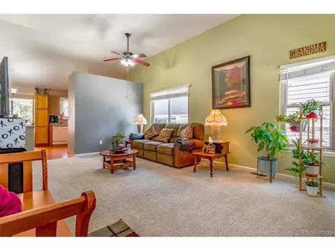 19077 E Carmel Dr, Aurora, CO 80011 photo 3