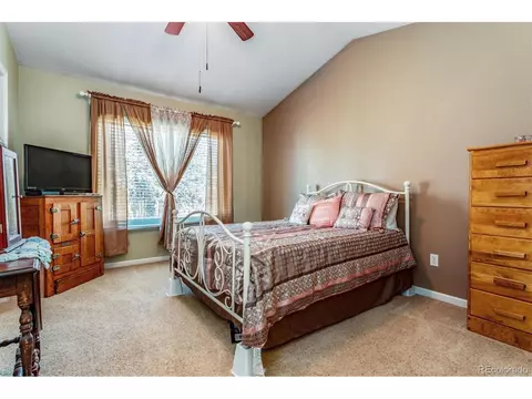 19077 E Carmel Dr, Aurora, CO 80011 photo 11