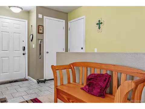 19077 E Carmel Dr, Aurora, CO 80011 photo 7