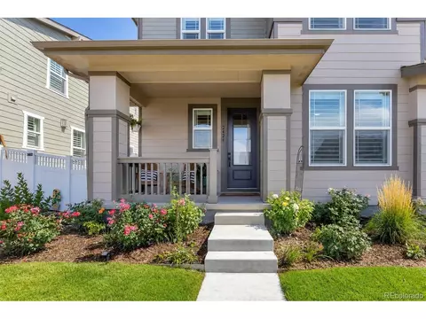 2428 Yukon Dr, Longmont, CO 80504