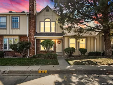 9618 W Chatfield Ave #E, Littleton, CO 80128