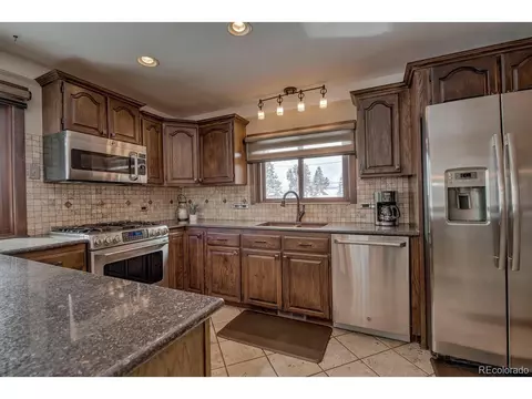 415 E La Bonte St, Dillon, CO 80435 photo 11