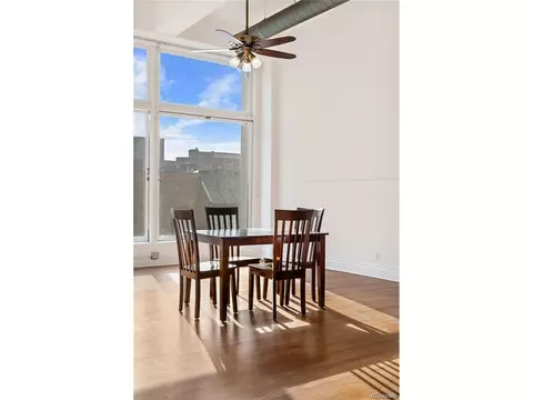 1617 California St #3B, Denver, CO 80202