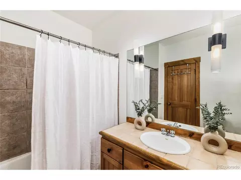 Bath - Undisclosed, Keystone, CO 80435 photo 4 of 5