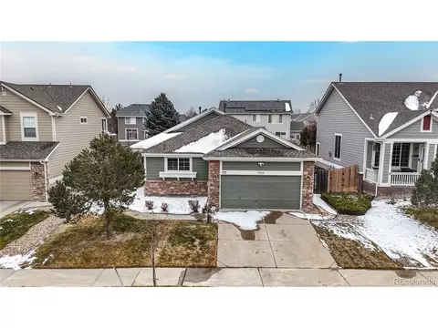3906 S Quemoy Ct, Aurora, CO 80018