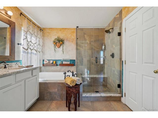 25123 E 5th Ave, Aurora, CO 80018