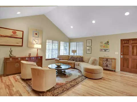 23 S Eagle Cir, Aurora, CO 80012 photo 6