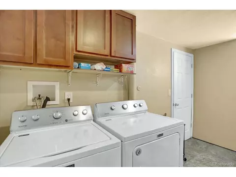 23 S Eagle Cir, Aurora, CO 80012 photo 30