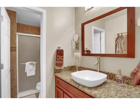 23 S Eagle Cir, Aurora, CO 80012 photo 18