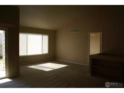 3417 Northpoint Dr, Evans, CO 80620 photo 4