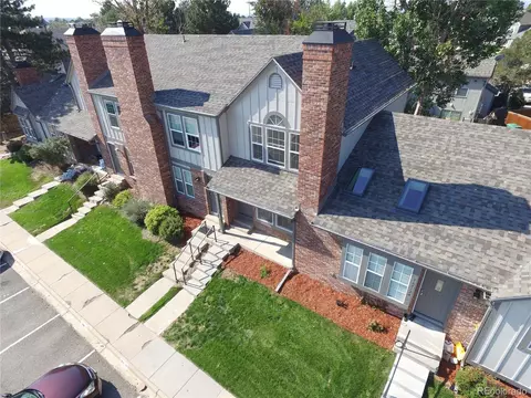 16932 E Chenango Ave #B, Aurora, CO 80015 photo 2