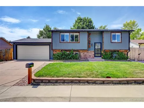 7058 W Roxbury Ave, Littleton, CO 80128