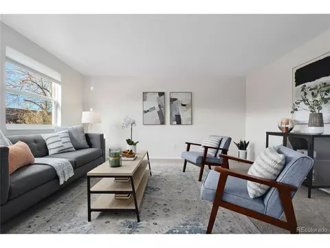 5040 E Hinsdale Pl, Centennial, CO 80122