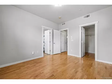 Bedroom - 9941 E 26th Ave, Denver, CO 80238 photo 2 of 3