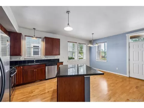 Kitchen - 9941 E 26th Ave, Denver, CO 80238 photo 4 of 5