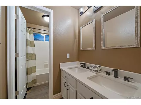 18255 E Powers Pl, Centennial, CO 80015 photo 24