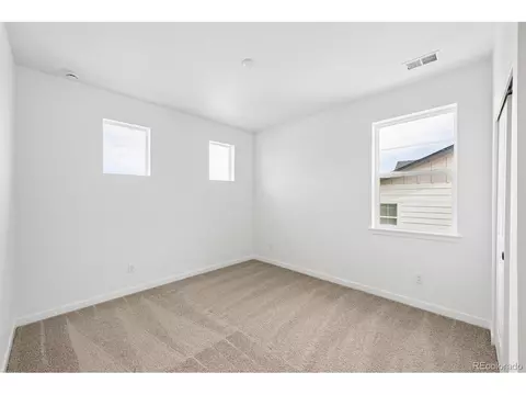 Bedroom - 5588 Tamarack Ave, Longmont, CO 80504 photo 5 of 6