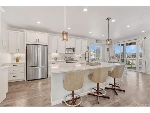 8734 Middle Fork St, Littleton, CO 80125