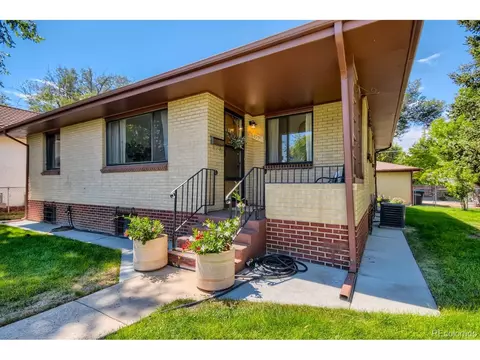 1237 Quebec St, Denver, CO 80220 photo 1