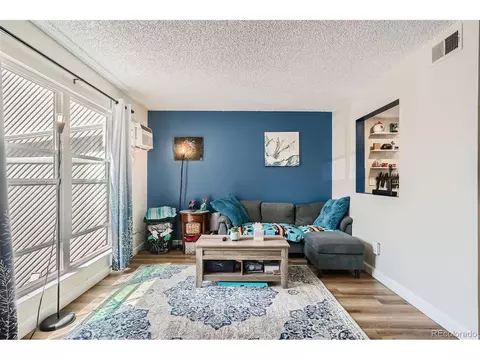 3550 S Harlan St #200, Denver, CO 80235