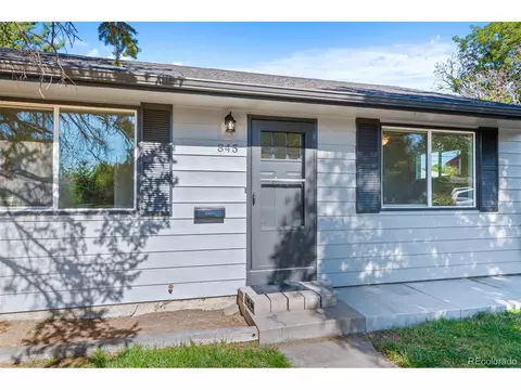 845 Moline St, Aurora, CO 80010 photo 3