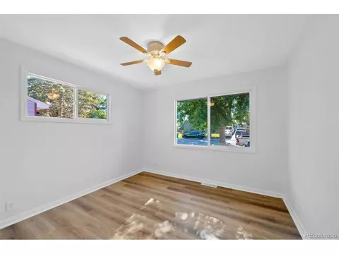 845 Moline St, Aurora, CO 80010 photo 12