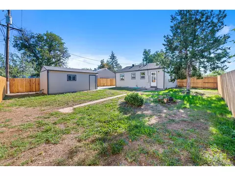 845 Moline St, Aurora, CO 80010 photo 17